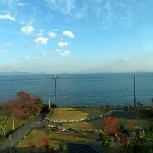 列車からの琵琶湖。