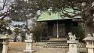 青面金剛像の庚申塔がある