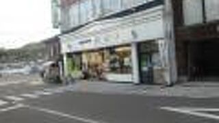 和菓子も洋菓子も。