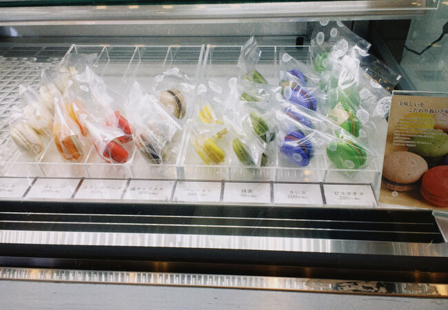 お洒落なケーキ屋さん