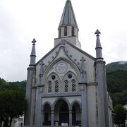 殿町通りにある白亜の教会