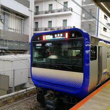 山手線と色違い