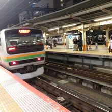 東海道線を走るE231系