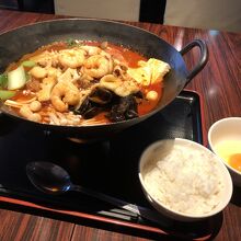 生卵付きです。