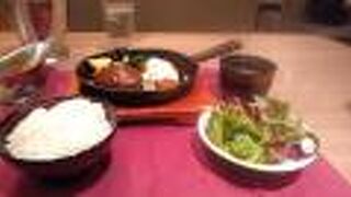 ジューシーなハンバーグ