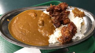 カレーも実は本格的