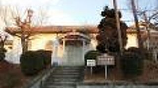 大正路地の突き当りに