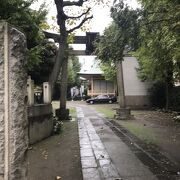 落ち着いた雰囲気の神社