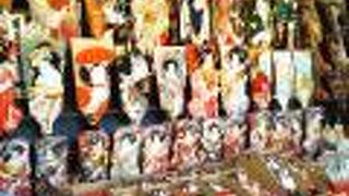 今年はこじんまりとした羽子板市