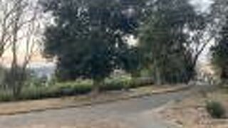 住宅街の中にある公園