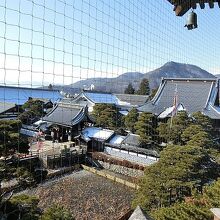 三門から見下ろす