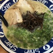 あっさり豚骨ラーメン