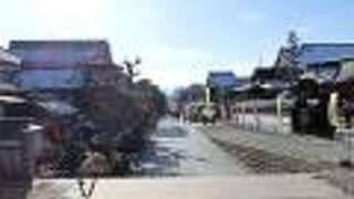 江戸中期に敷かれた石です