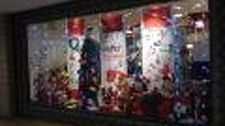 クリスマス時期のスヌーピータウン