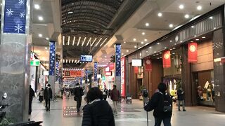 松山大街道商店街、四国一の規模かな