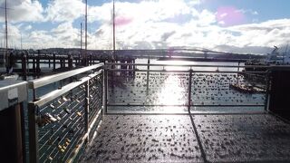 サイロパークの奥のヨットハーバー