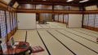 山口市内では一見の価値あり。