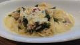 見た目にもとても綺麗なスイーツをいただくことができた。