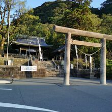 鶴嶺神社 