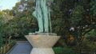 東郷平八郎銅像 