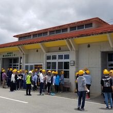 平和学習の生徒さんがたくさんいらっしゃいました