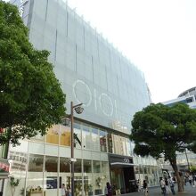 フラワーロード沿い外観