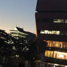 リバーウォークと並んで