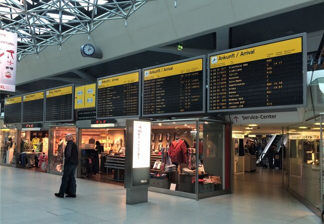 ベルリン テーゲル国際空港 Txl クチコミ アクセス 営業時間 ベルリン フォートラベル ベルリン テーゲル国際空港 Txl クチコミ アクセス 営業時間 ベルリン フォートラベル