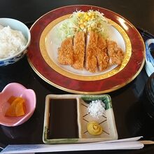 豚かつ定食