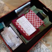 …アメニティがこれ以外にもこまごまと揃っていたのはうれしい。