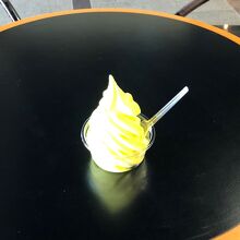 シークヮーサーソフトクリーム400円！