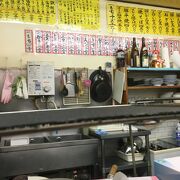 隣にも同じ店