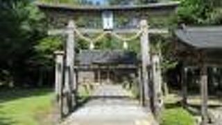 出石城の隣にある神社