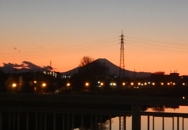 今年も元日に富士山を見ることができた