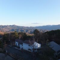 お部屋からは山々が見渡せます。