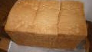 生食パン『パン・クレーム・フレ』