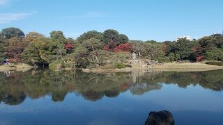大泉水の中にある島です。