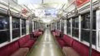 スッカスカの車内