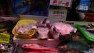 牧志市場にある魚屋さん