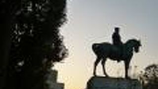 九段坂公園内にあります