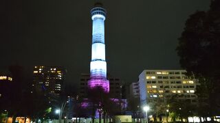 横浜のシンボル的な存在の横浜マリンタワー