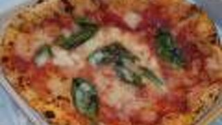 ピッツァダバッボ