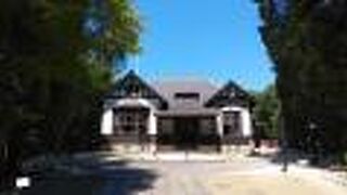 さまざまな資料館を見学できる。