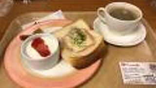 リーズナブルなモーニングセット。