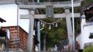 東山遊歩道散策中に立ち寄りました