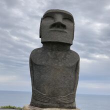 モアイII