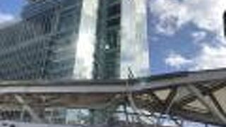 天王寺駅の歩道橋