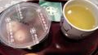 カフェはいつも行列