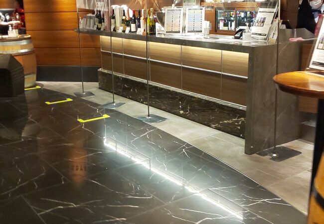 ワインショップ エノテカ Ginza Six店 クチコミ アクセス 営業時間 銀座 有楽町 日比谷 フォートラベル