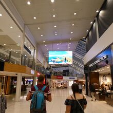 １９時頃ターミナル制限エリア徘徊中！その１